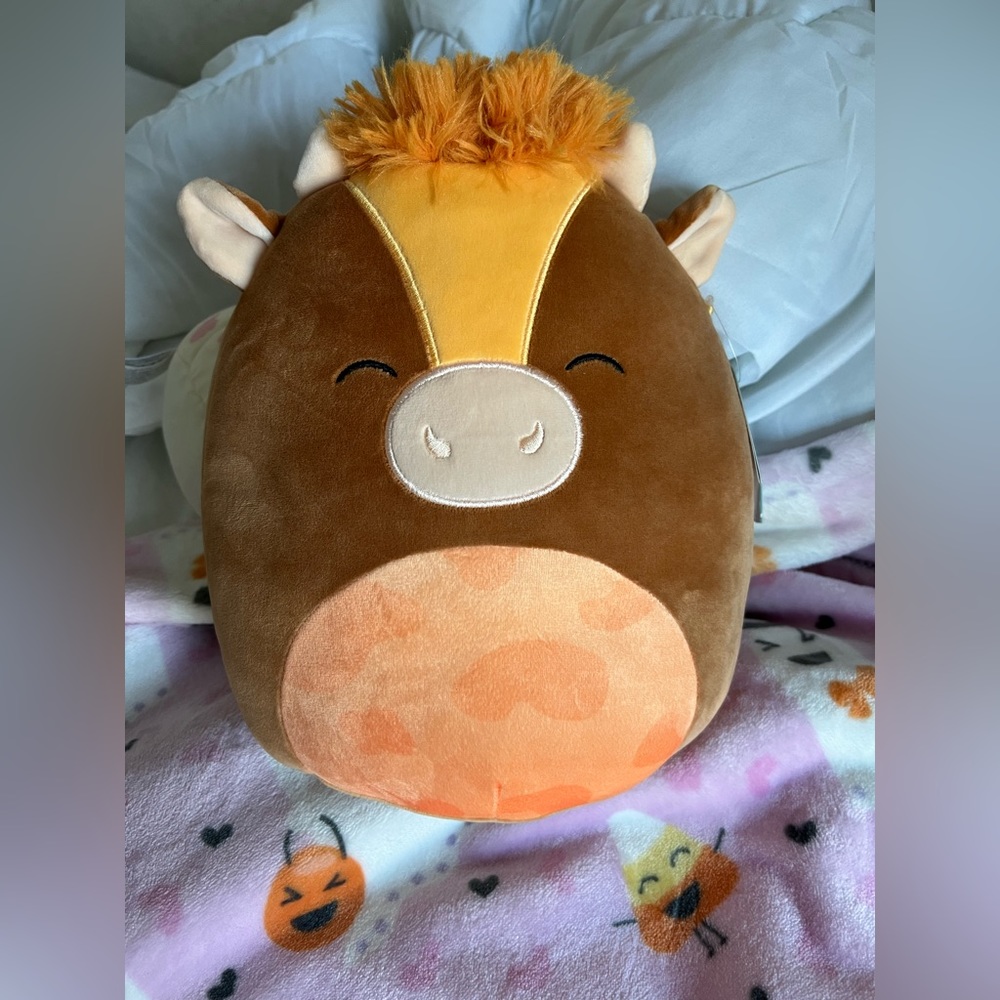 10” Quinick The Cow Squishmallow